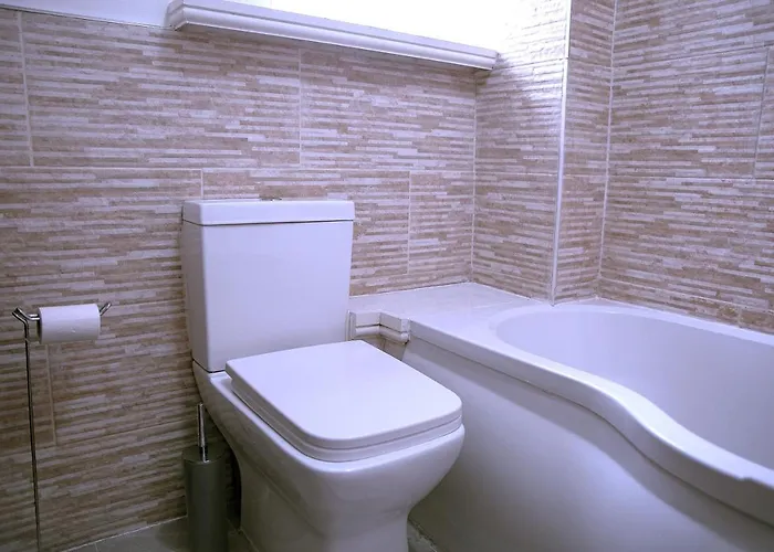 بيت ضيافة Rostron House