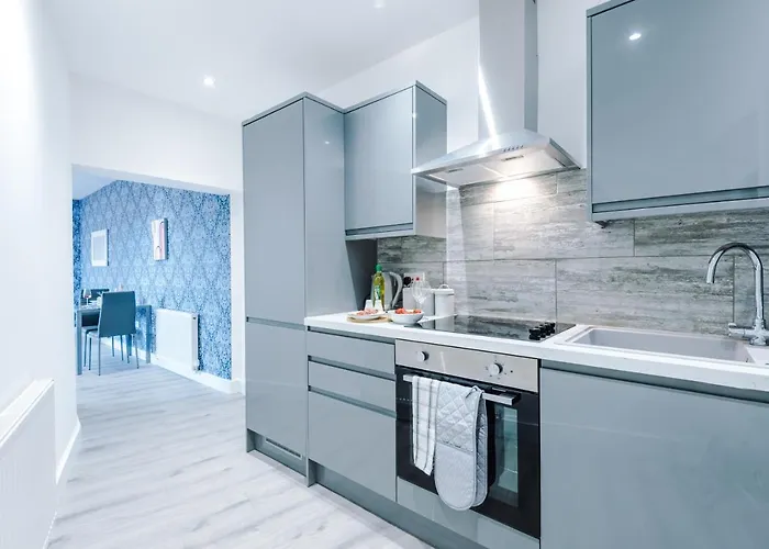 The Ecclesian - Upscale Near Trafford Centre & Eccles Train Station 아파트 맨체스터