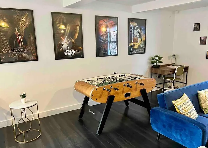 Central, Unique 4-storey House In Northern Quarter, *