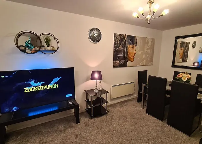 Apartment Luxury 2 Bed With Free Wi-fi & Parking