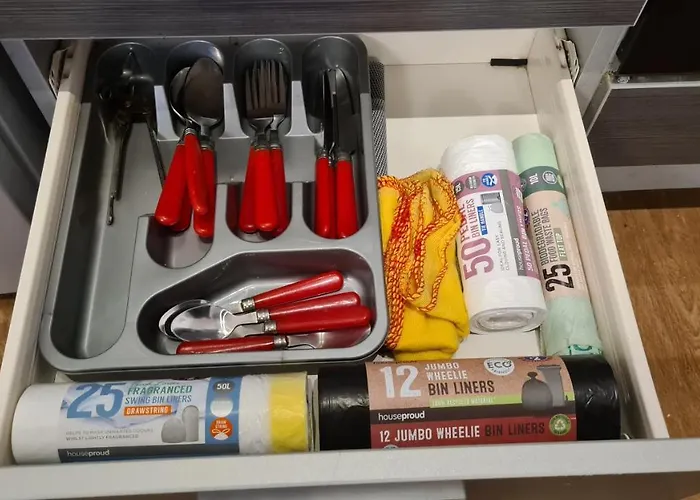 Appartement Luxury 2 Bed With Free Wi-fi & Parking