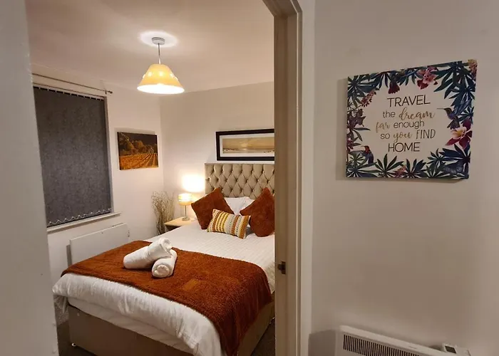 Luxury 2 Bed With Free Wi-fi & Parking Manchester