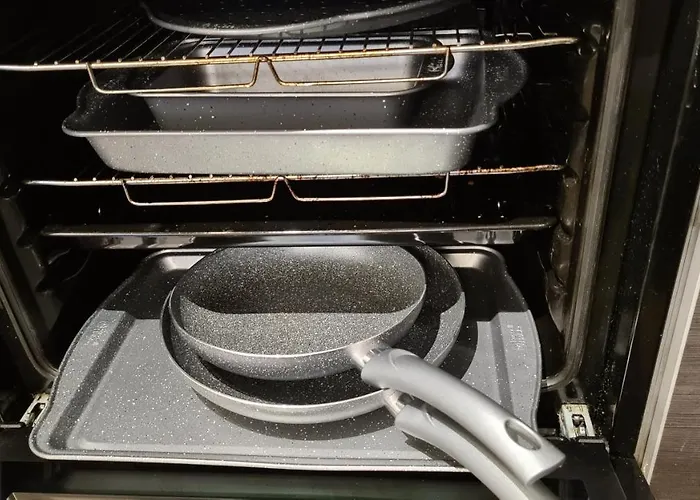 Luxury 2 Bed With Free Wi-fi & Parking Manchester