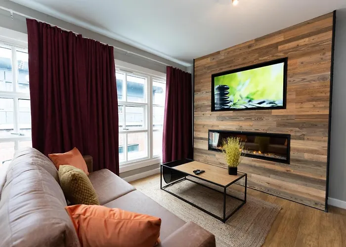 Ξενοδοχείο με διαμερίσματα High Street Town House 4*