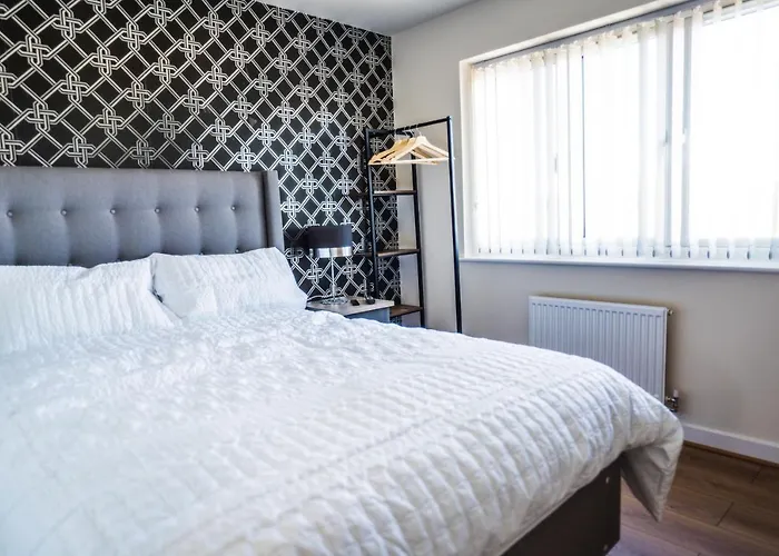 Stunning Canal View 2 Bedroom With Free Parking Apartman Manchester