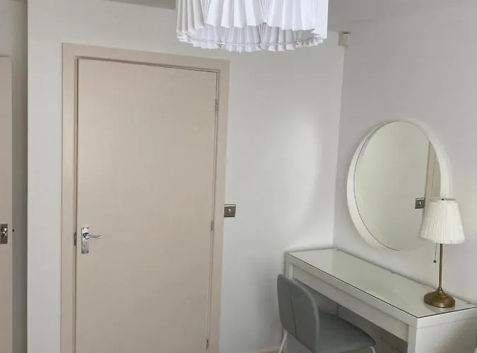 Apartment Marine Viewing 2 Bedrooms Flat *