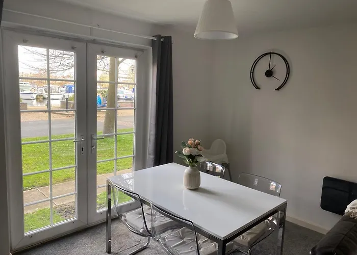 Apartment Marine Viewing 2 Bedrooms Flat