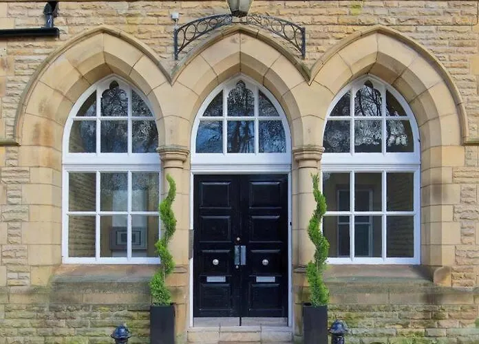 Stableford Hall - Stunning *