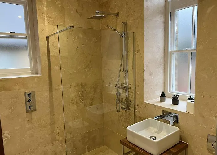 Stableford Hall - Stunning Apartament