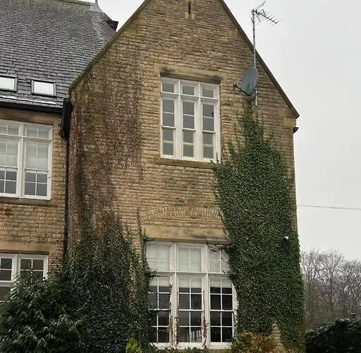 Stableford Hall - Stunning *