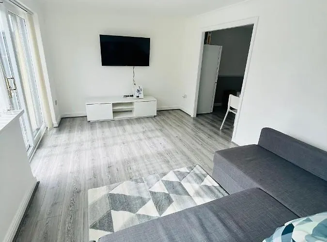 民宿 Allenby Walk Private In A 4 Bed Shared House