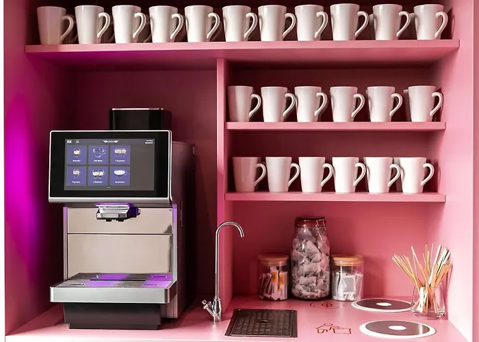 Yotel Deansgate 4* مانشستر