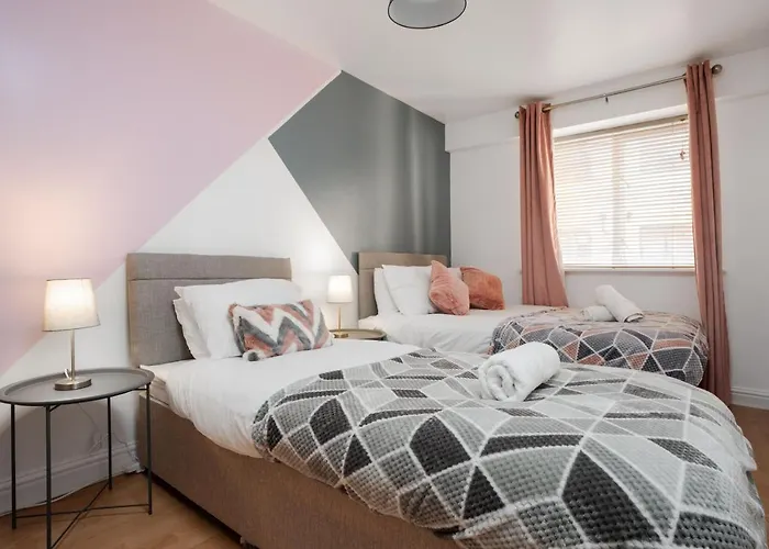 Cefas - Free Parking - Centre *