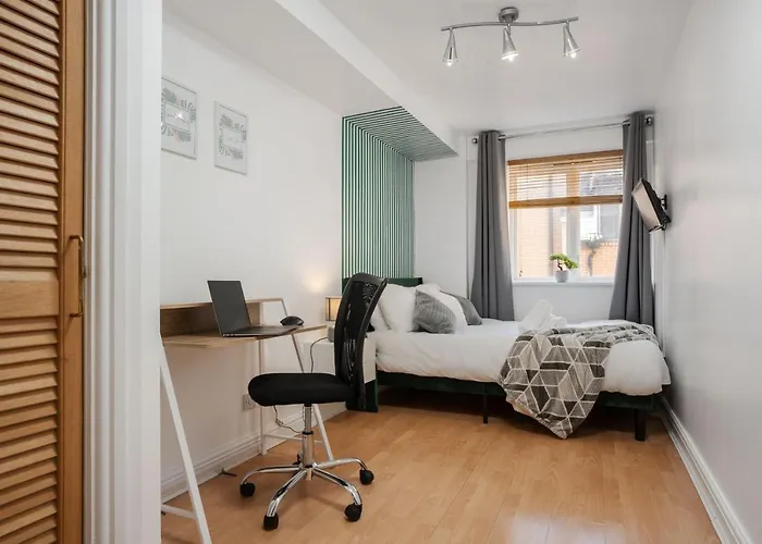 Cefas - Free Parking - Centre * Manchester