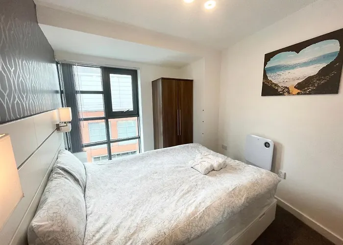 아파트 The Works-fresh 2bed In Centre, Opposite Arndale. *