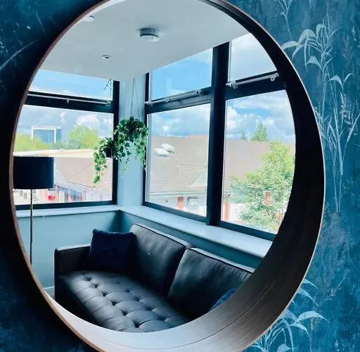 Beautifully Presented One Bedroom Close To Old Trafford Stadium Apartamento