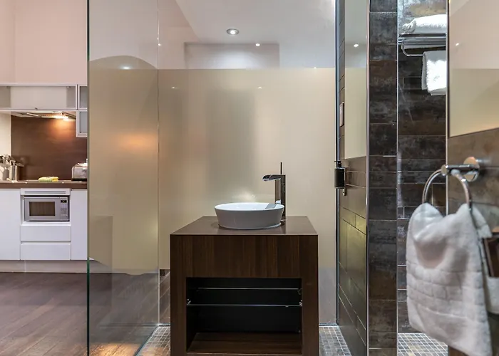 Appart hôtel Roomzzz 4*