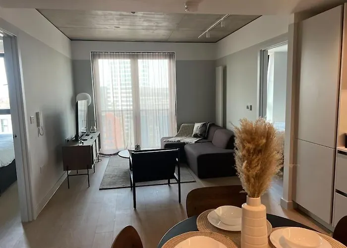 2bedroom Luxury Centre