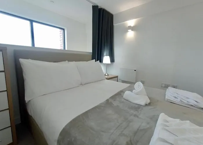 1 Bedroom Duplex In *