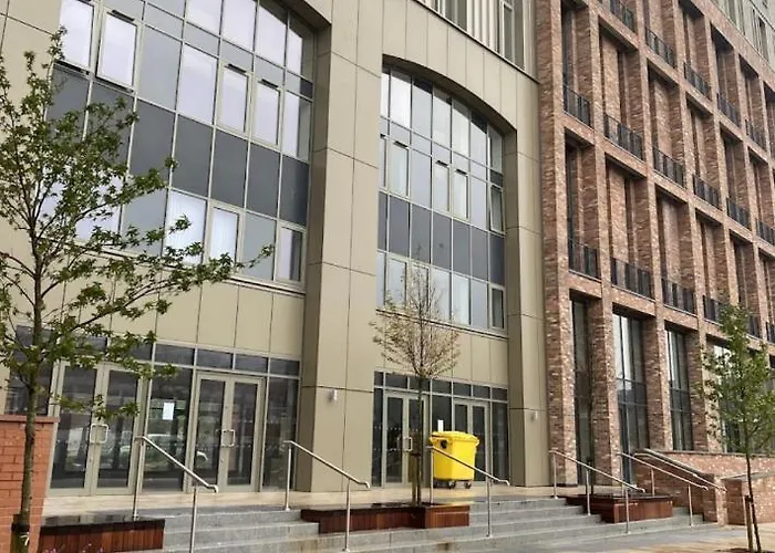 Lovely 1 Bedroom Duplex In マンチェスター