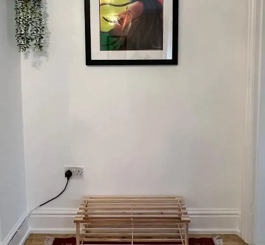 홈스테이 House In The Heart Of