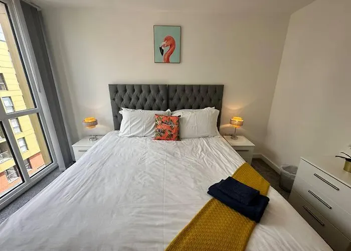 Beautiful 2 Bedroom Апартаменты