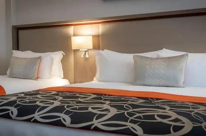 Clayton Centre Szálloda 4*