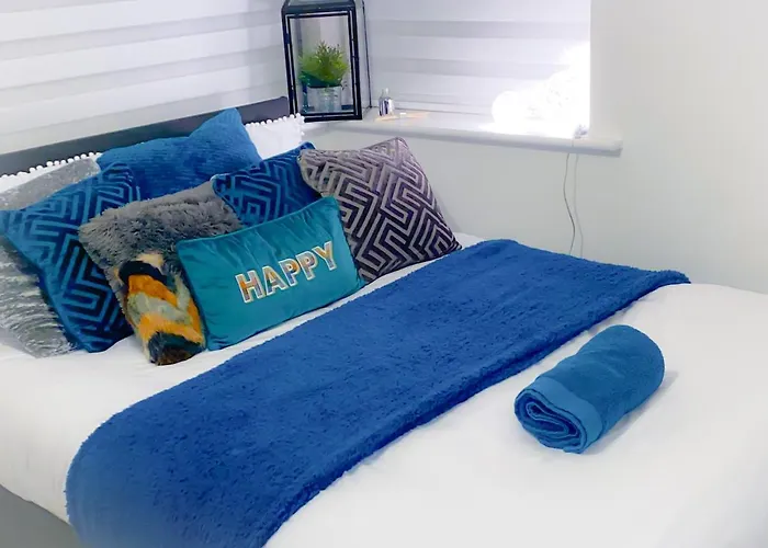 Royal At Coop Live Etihad, Sports Bed and breakfast