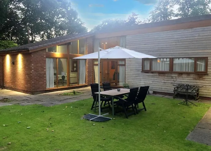 3 Chatsworth Road, Worsley * 曼彻斯特