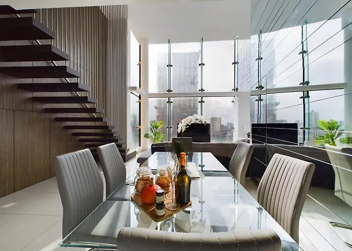 Amazing Skyline Views 3br Duplex With Free Parking Appartamento Manchester