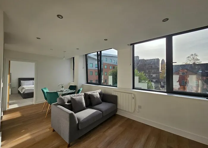 Brand New Trafford * Μάντσεστερ