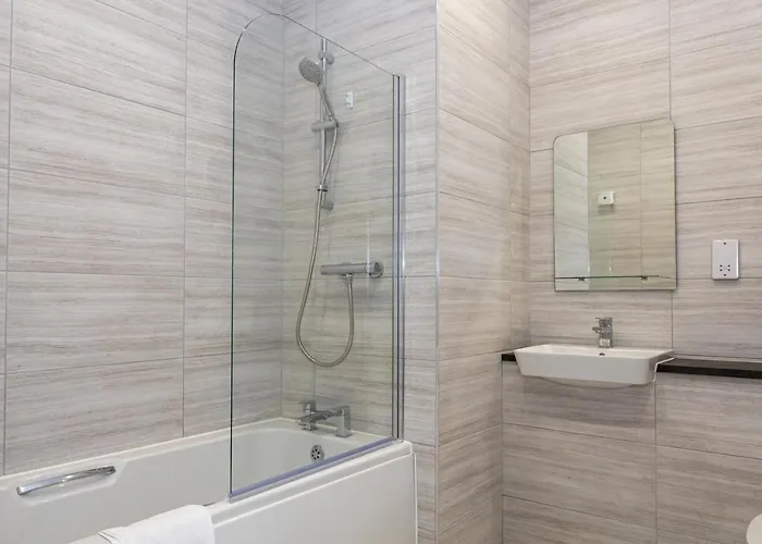 Apartament Superb 2bd In China Town *