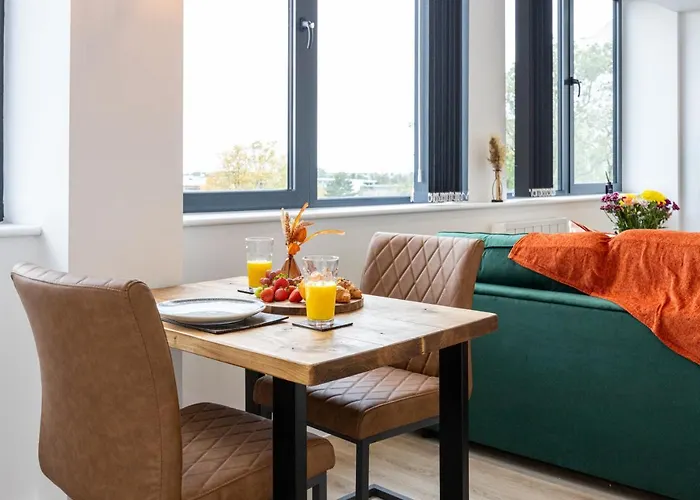 Chic Luxury Near Old Trafford Stadiums