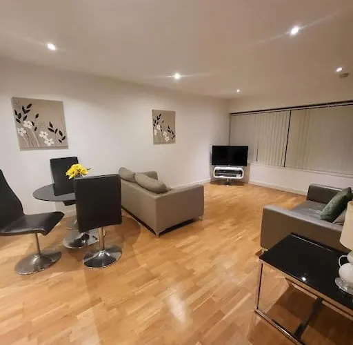 Amazing 1 Bedroom アパート *