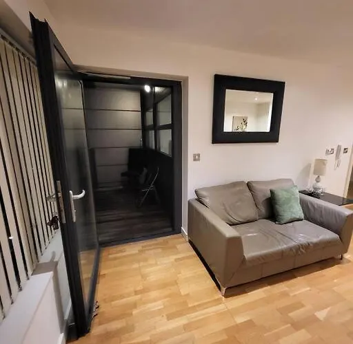 Amazing 1 Bedroom * マンチェスター