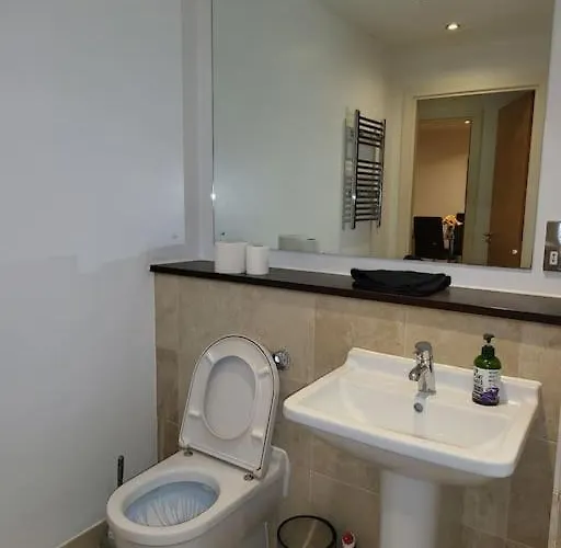 Amazing 1 Bedroom * マンチェスター