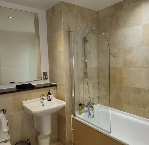 Amazing 1 Bedroom 아파트 *