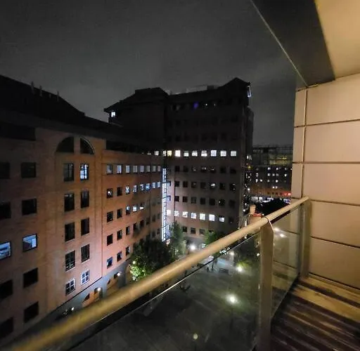 Amazing 1 Bedroom マンチェスター