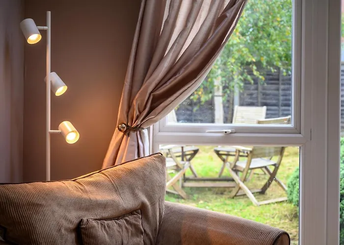 Сasa de vacaciones Serviced Northernnightzzz - The Gardens