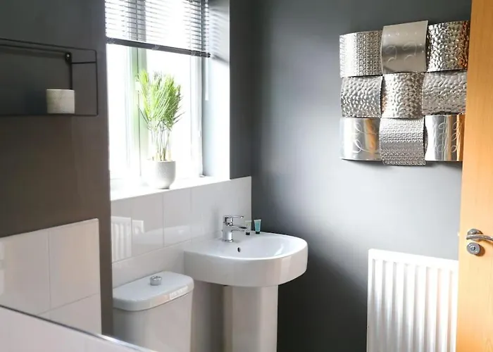 Сasa de vacaciones Luxurious Townhouse In *