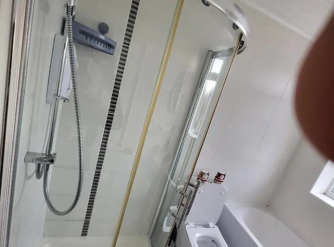 Serene 3br With Free Parking *