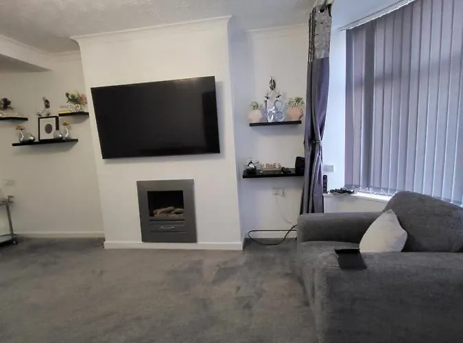 Serene 3br With Free Parking Tatil Evi Manchester