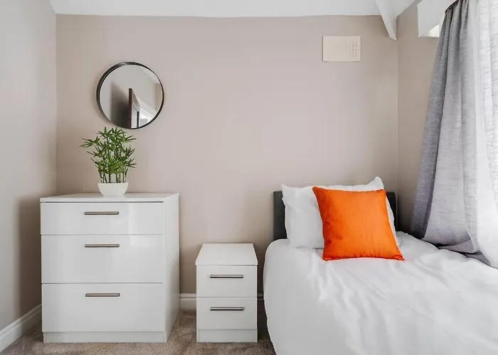 Charming 3bd Didsbury House *