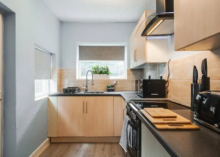 Charming 3bd Didsbury House Apartment