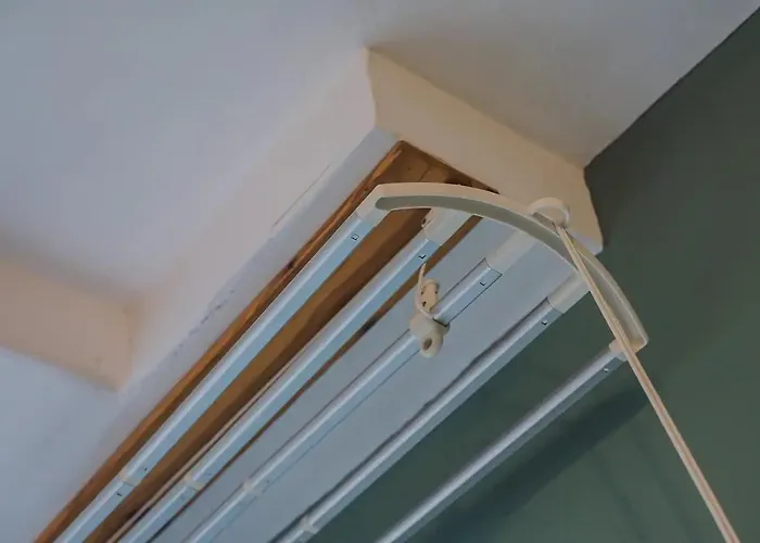 Spacious Near United Stadium - Pass The Keys * 맨체스터