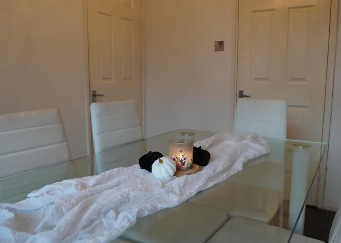 Cromwell House * 曼彻斯特