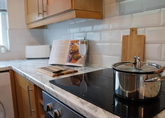 Cromwell House 度假居 *