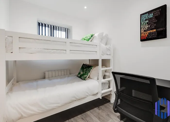 Hébergement de vacances Stylish 4bd - Coop Live - Etihad - Parking - Ev Manchester