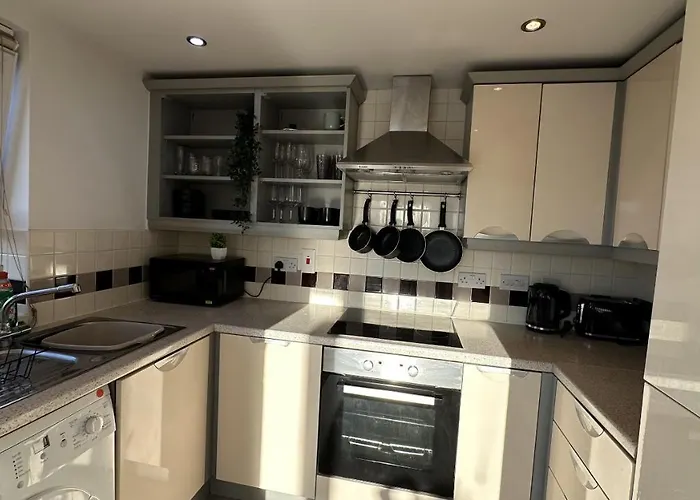 Lux Livin' - Luxury 2 Bed With Free Parking Lejlighed Manchester