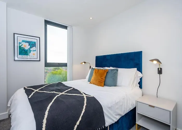 Apartment Stunning Brand New 3 Bed By Valore Services *